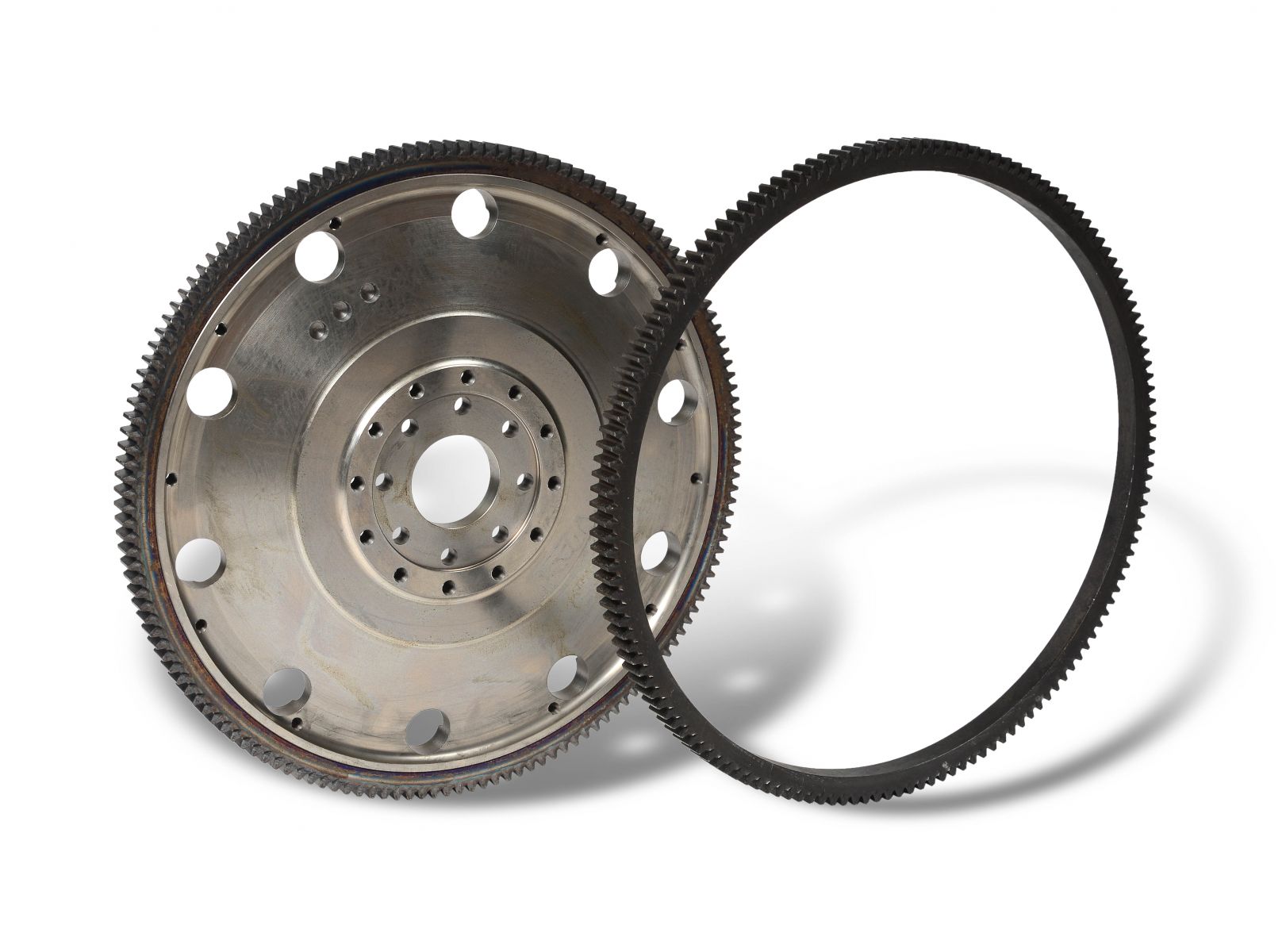 Setrvačník a součásti